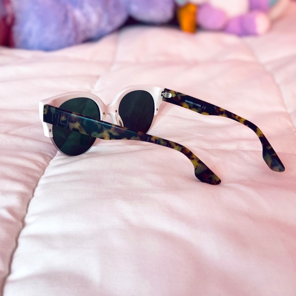 Alexander McQueen White Frame Purple Tinted Women Designer Clubmaster Sunglasses - Picture 3 of 4